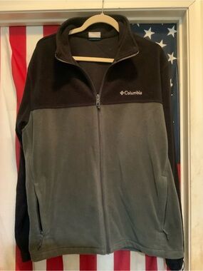 Columbia Two-Tone Fleece Jacket - Olive Green & Black